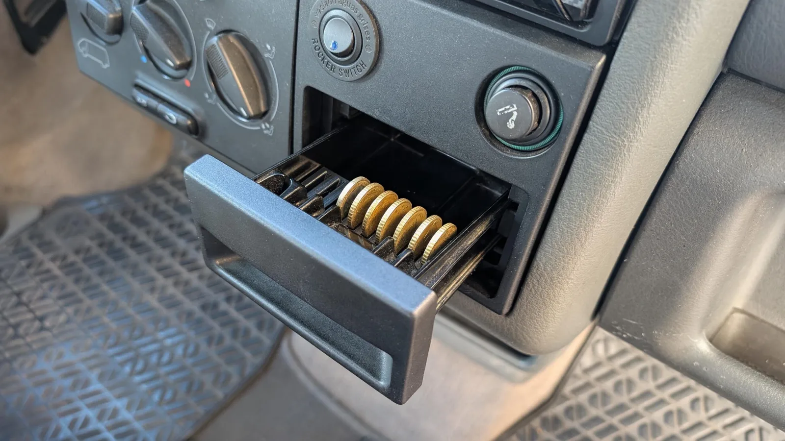 Portamonedas para cenicero VW T4