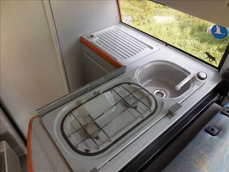 Cocina y nevera VW T4 California Exclusive